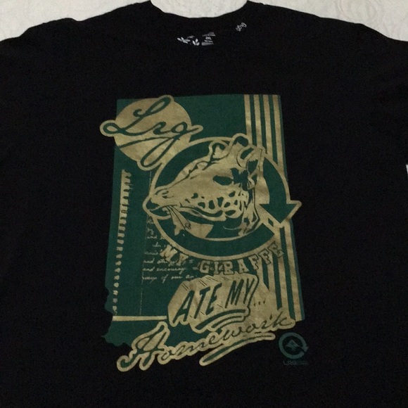 LRG Clothing & Equip Other - LRG Lifted Research My Giraffe Ate My Homework 2XL